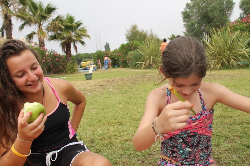 Village Camps International Summer Camp Ard&egrave;che, France 2019-07-26 https://www.villagecamps.com/journals_admin/images/926-1-18-07-2014 4 (800x533) (46).jpg